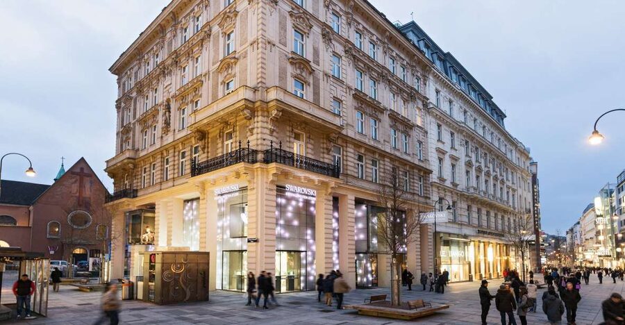 Vienna: Swarovski House Tour with Champagne & Gift - Key points to know before you go