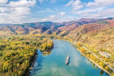 Wachau Valley Wine Tasting Bike Tour from Vienna