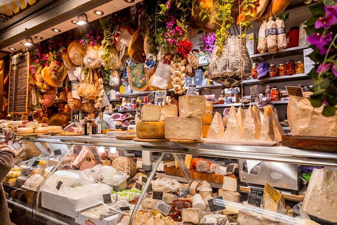 Walking Food Tour of Florence with Tastings and Wine - What the Guides Add to the Walk