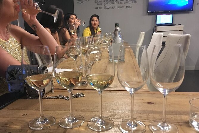 Wine Tasting Experience in Barcelona - Why the cheese pairing matters