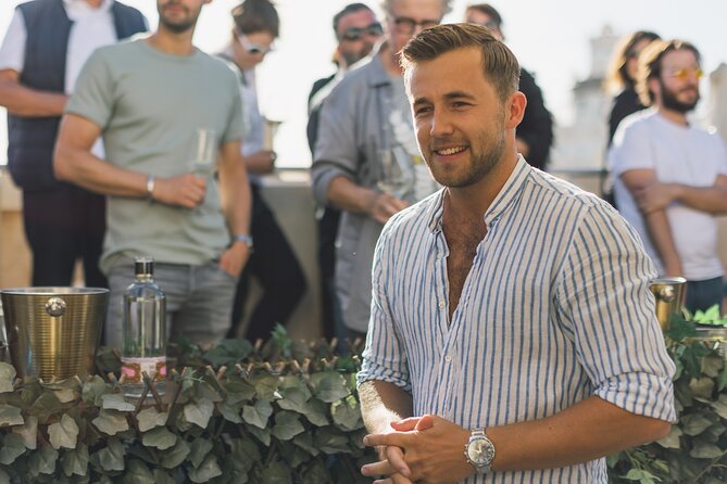 Wine Tasting Experience with a Professional Sommelier in Valencia City Center - How much wine do you actually get?