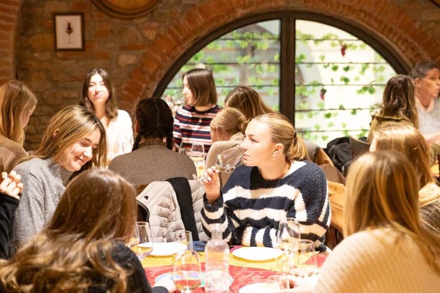 Wine Tasting Experience with Seven Types of Tuscan Wine - Price, timing, and practical value