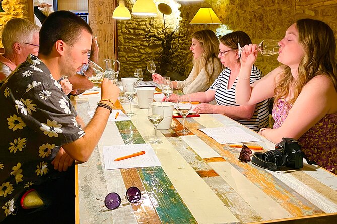 Wines from Châteauneuf-du-Pape and surrounding areas in 1/2 day - Châteauneuf-du-Pape: the famous final tasting