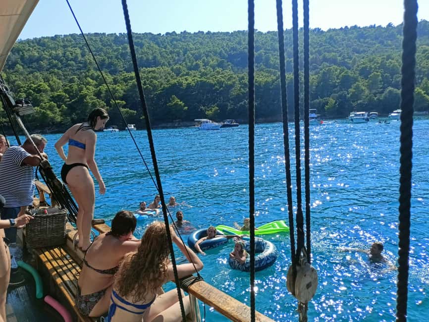 Zadar: Boat Tour with Unlimited Wine & 3 Stops - Should You Book the Zadar Wine Boat?