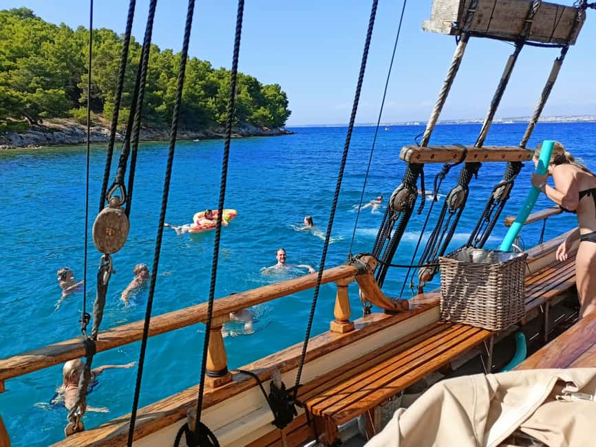 Zadar: Boat Tour with Unlimited Wine & 3 Stops - The Return Cruise Along Zadar’s Coast