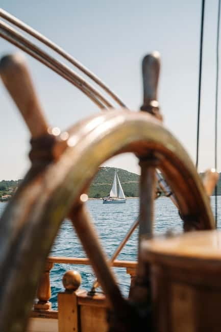 Zadar: Boat Tour with Unlimited Wine & 3 Stops - Who Will Enjoy This Cruise Most
