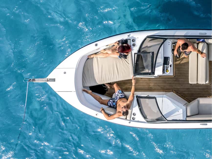 Zadar: Guided Speedboat Tour with Food, Oil & Wine Tasting - Leaving Zadar by speedboat