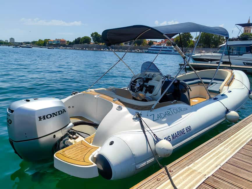 Zadar: Guided Speedboat Tour with Food, Oil & Wine Tasting - Preko and the walk toward the bay