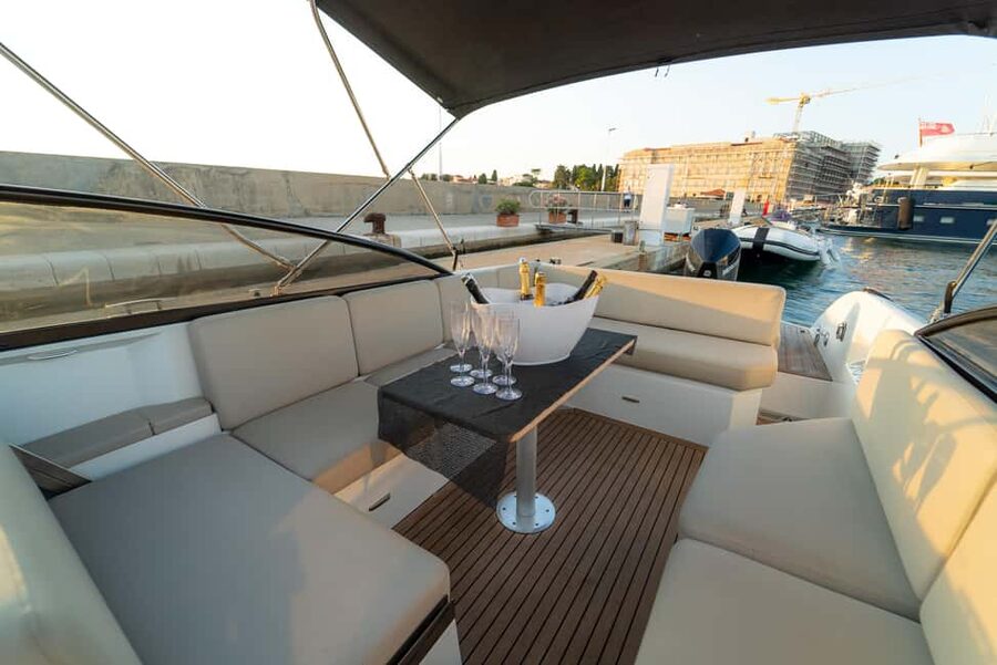 Zadar: Sunset and Night Cruise with Unlimited Sparkling Wine - Key points at a glance